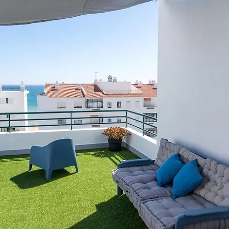 Ocean Blue Apartment
